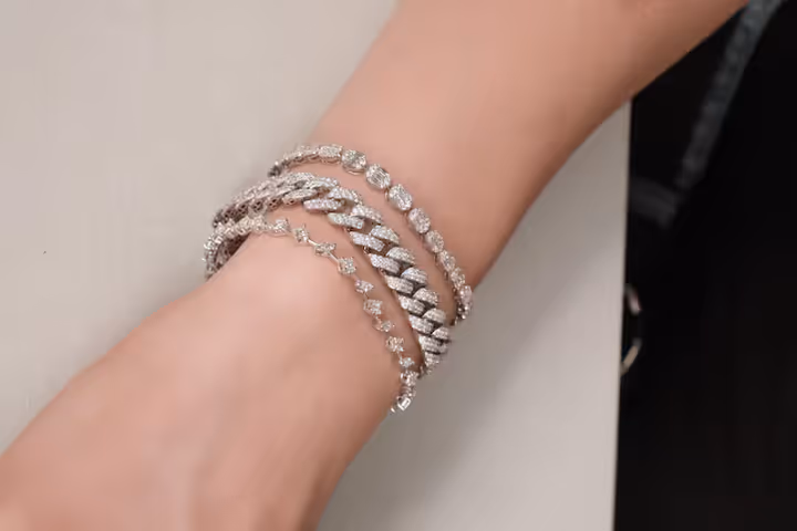 Diamond Bracelets Explanation: Diamond Certification, Craft Techniques, and Design Evolution